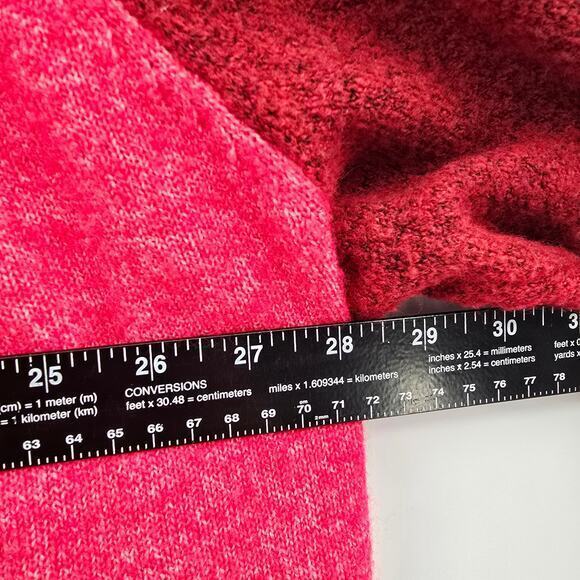 Torrid Women's Plus Fuzzy Color Block Vegan Cashmere Pullover Sweater Size 6 - Picture 10 of 11